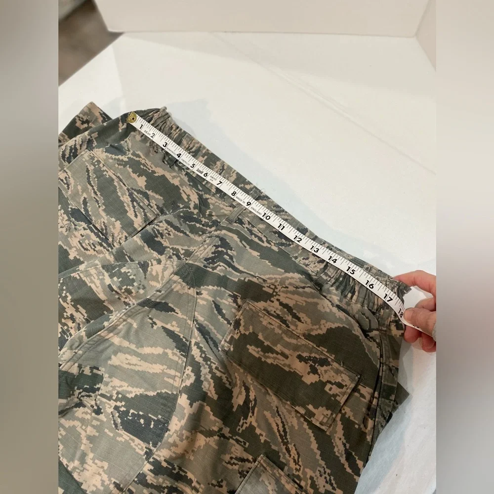 Men's digital Camouflage Cargo Pants - Picture 6 of 6